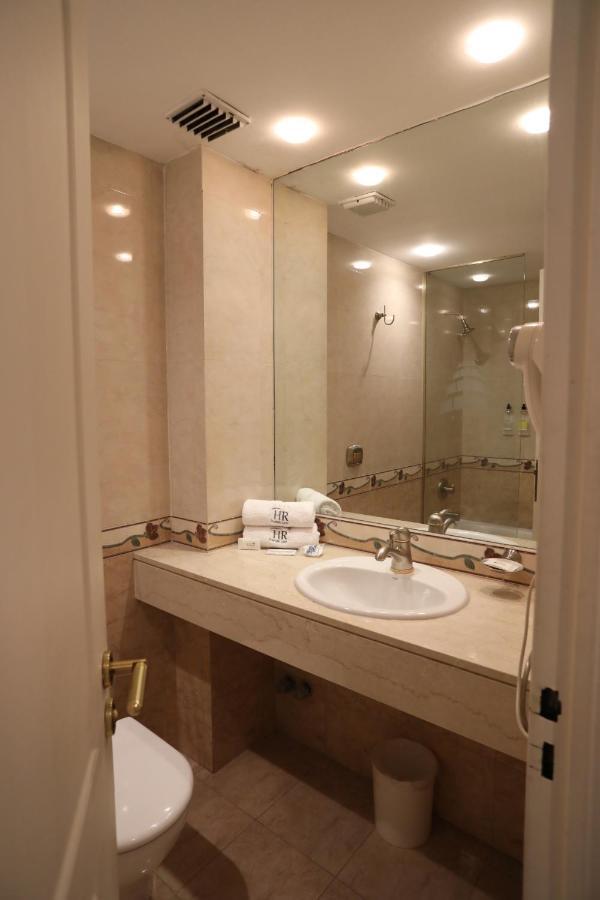 Superior Twin Room,1286947315:JPEG