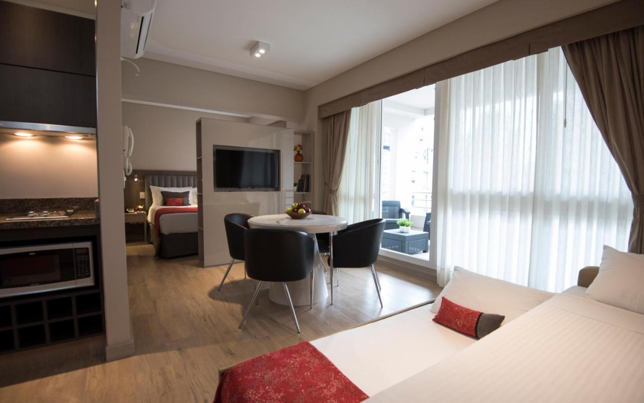 Quadruple Suite,711992629:JPEG