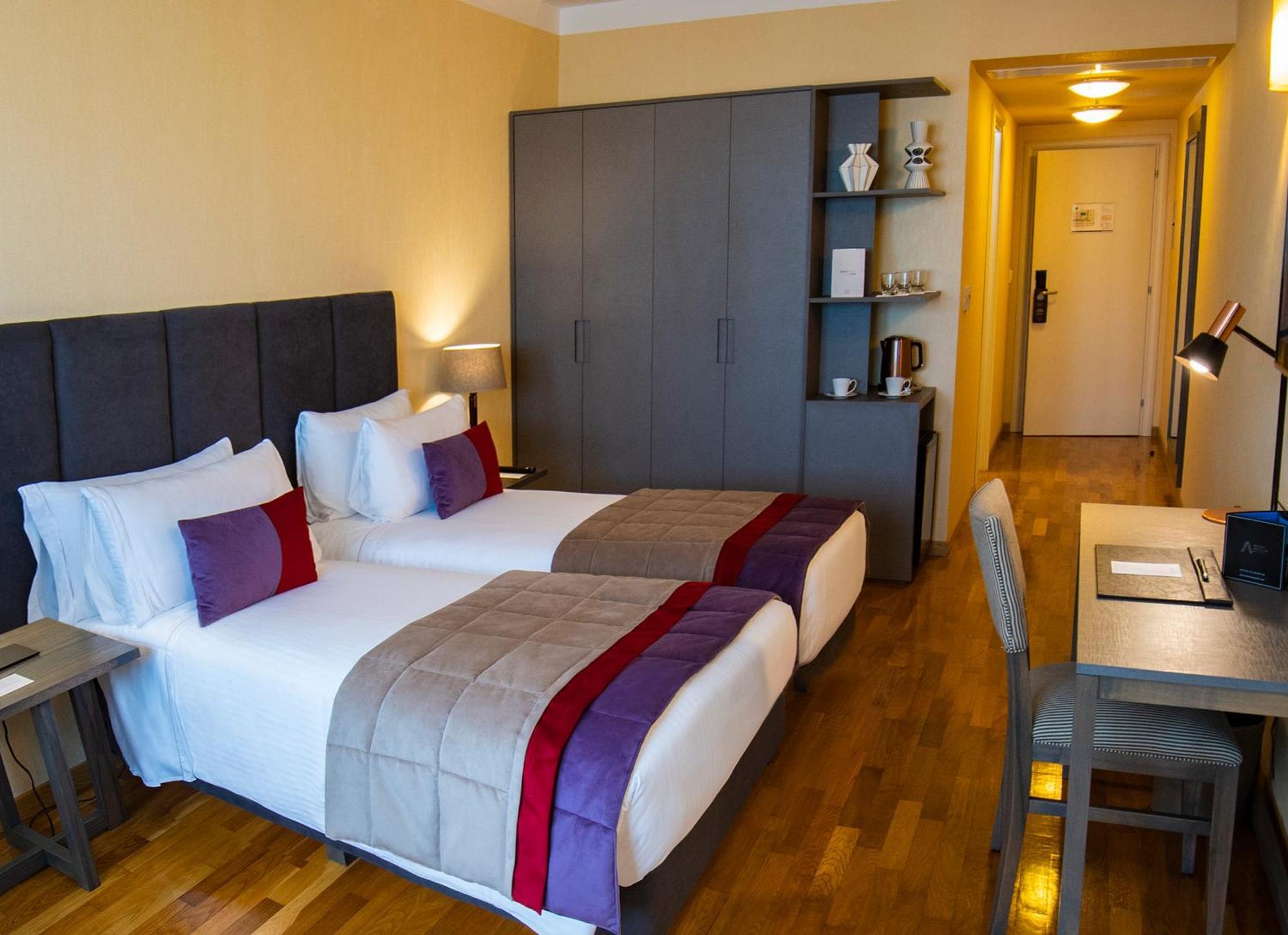 Standard Twin Room,765775135:JPEG