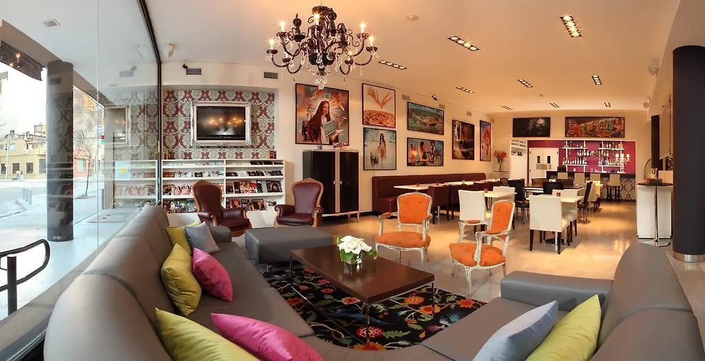 Be Too Loft Hotel-1