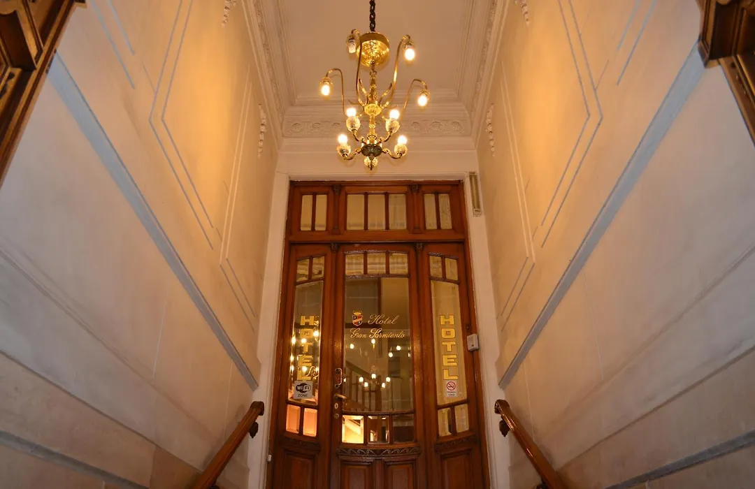 Hotel Gran Sarmiento-1