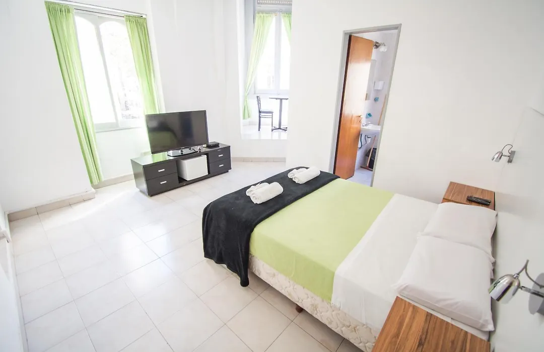 Hotel Dos Mundos-1