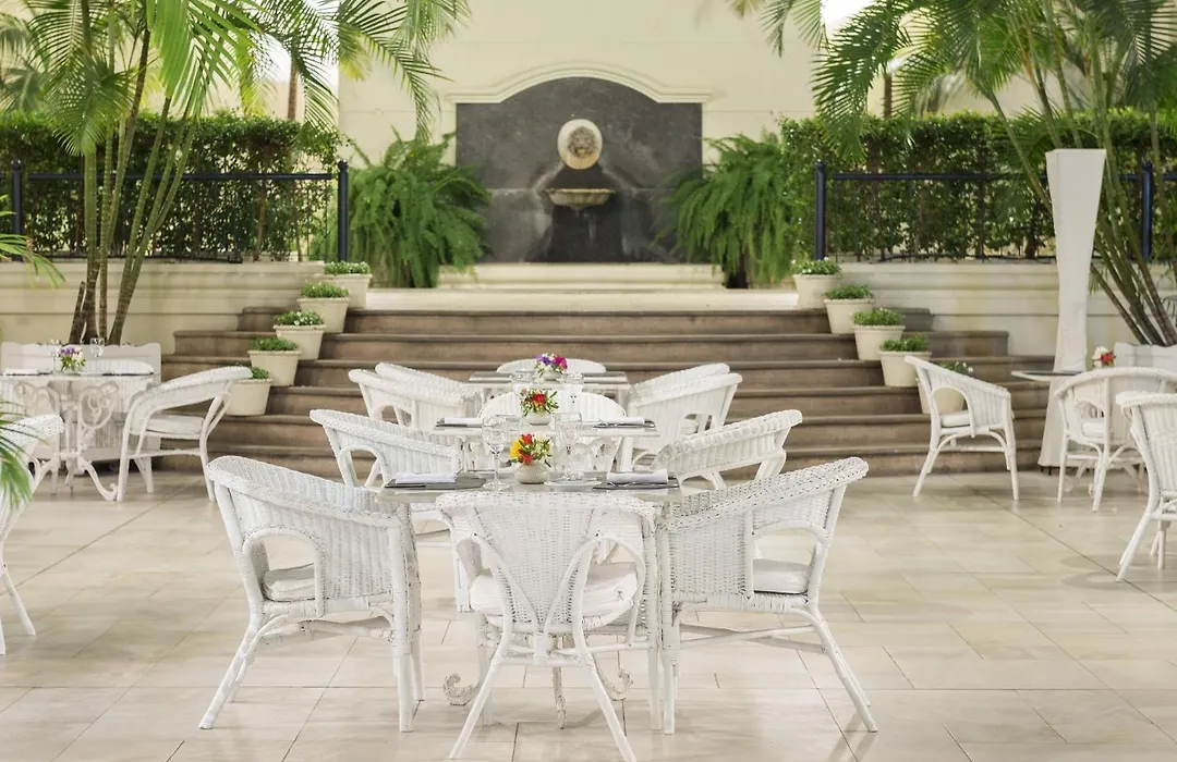 Loi Suites Recoleta Hotel-1