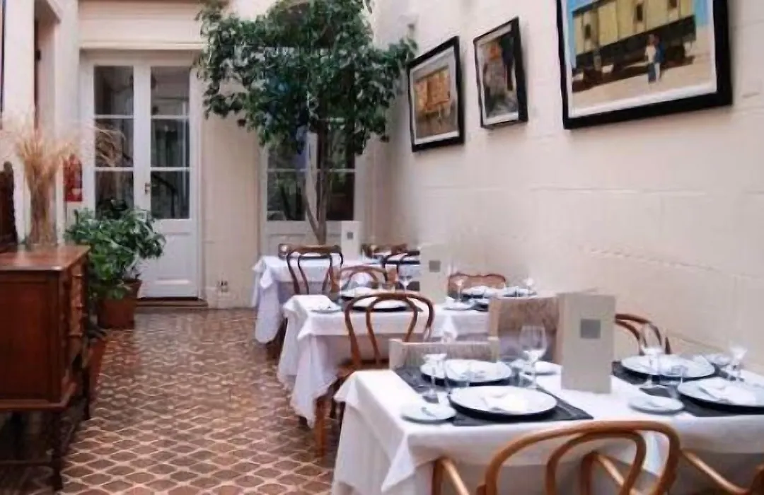 Tiana Hotel Boutique-1