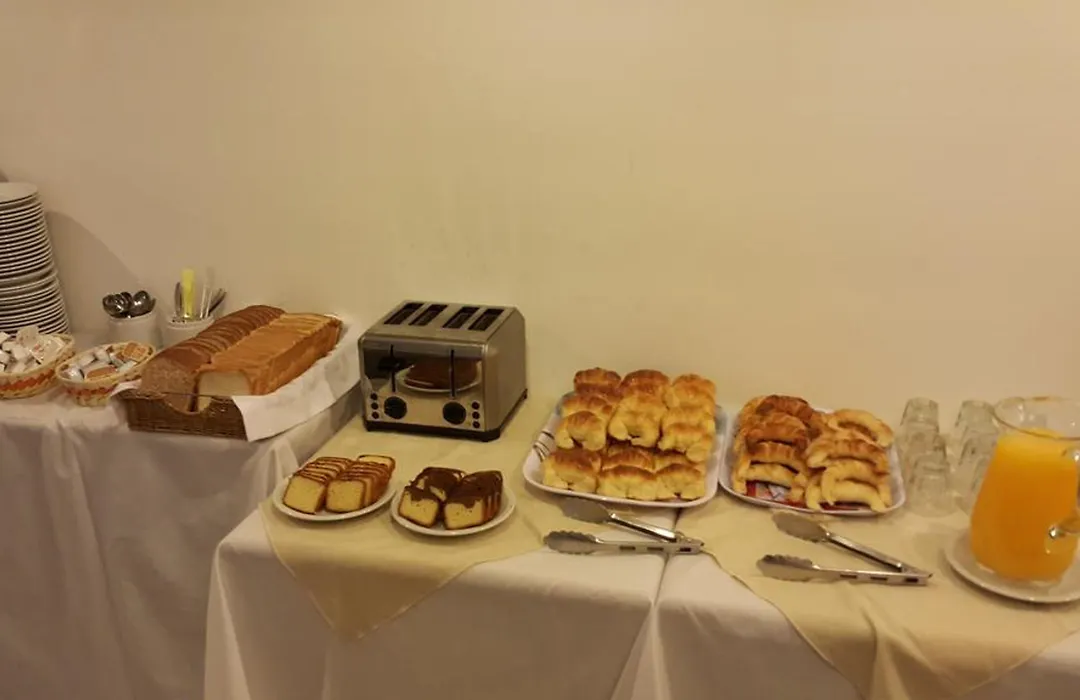 Hotel Avenida-1