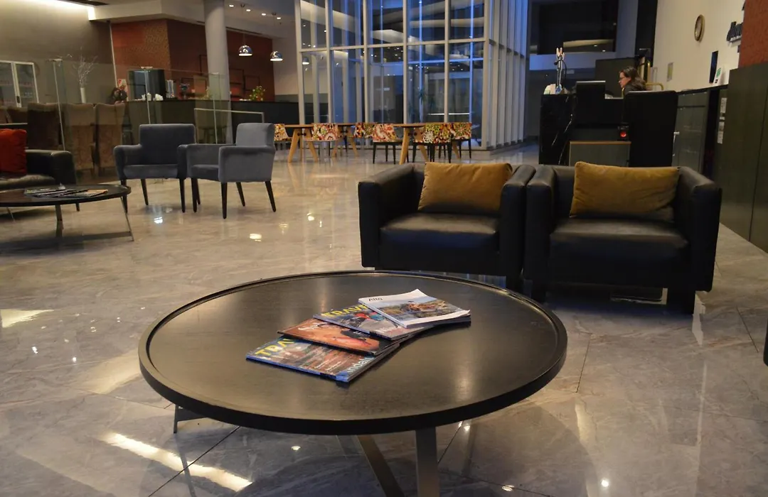 Howard Johnson Buenos Aires Abasto-1