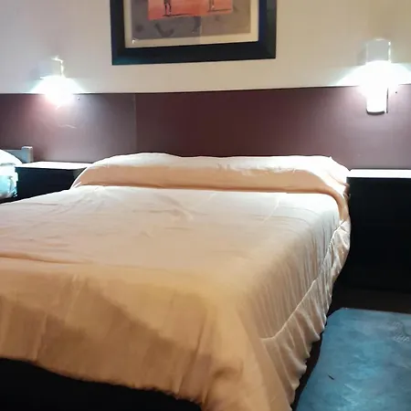 Hotel Litoral Cerca De Movistar Arena-3