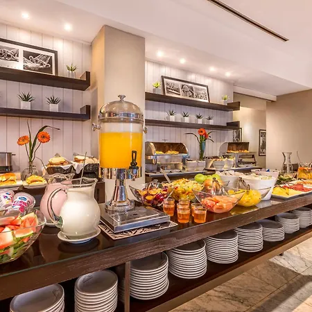 Broadway Hotel & Suites-3