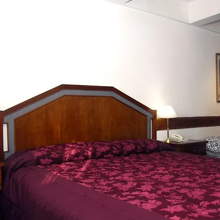 Art Deco Hotel & Suites-3