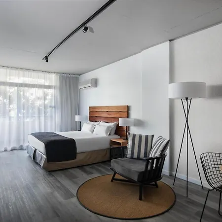 Urbanica The Suite-3